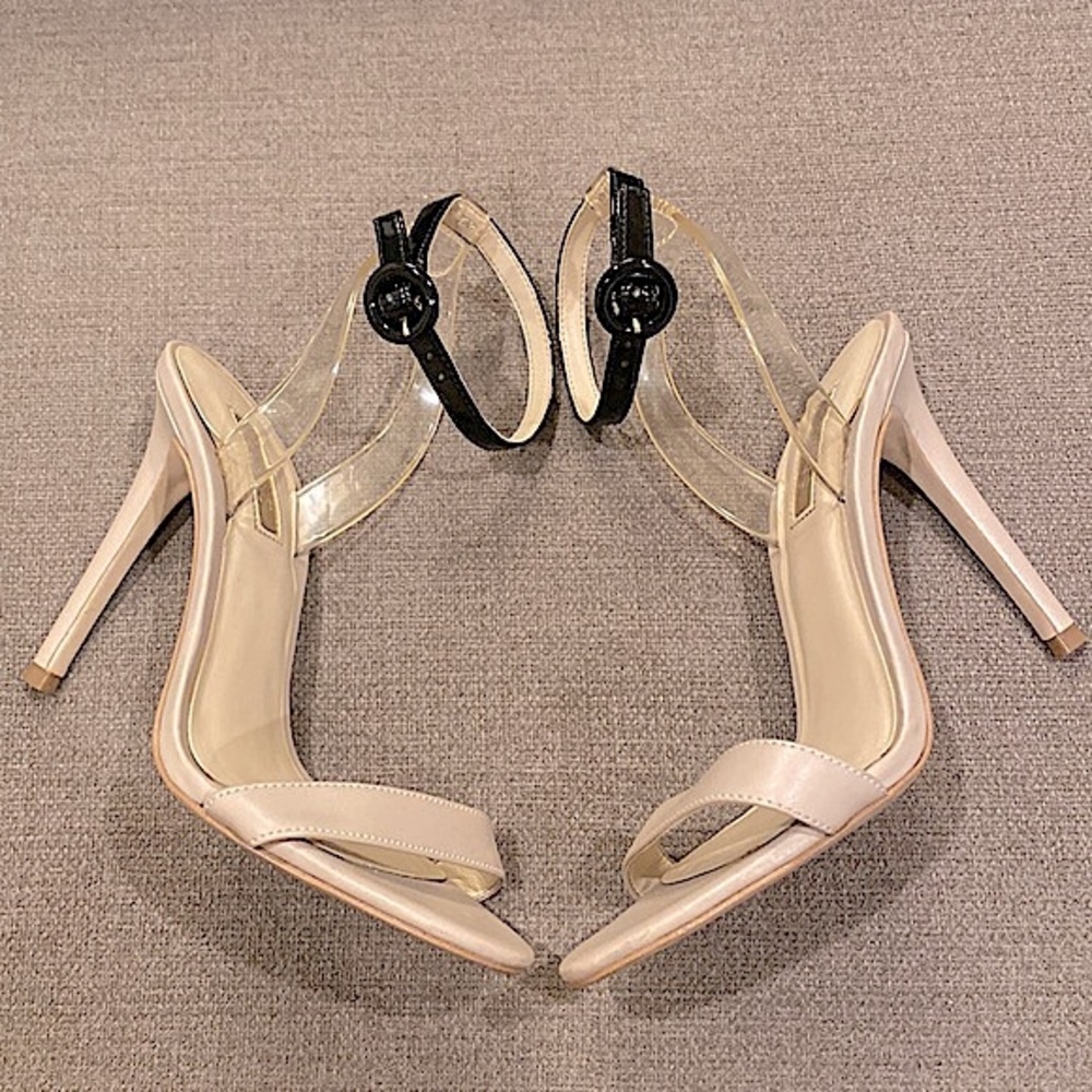 👡 Like new GUESS sandals 5.5